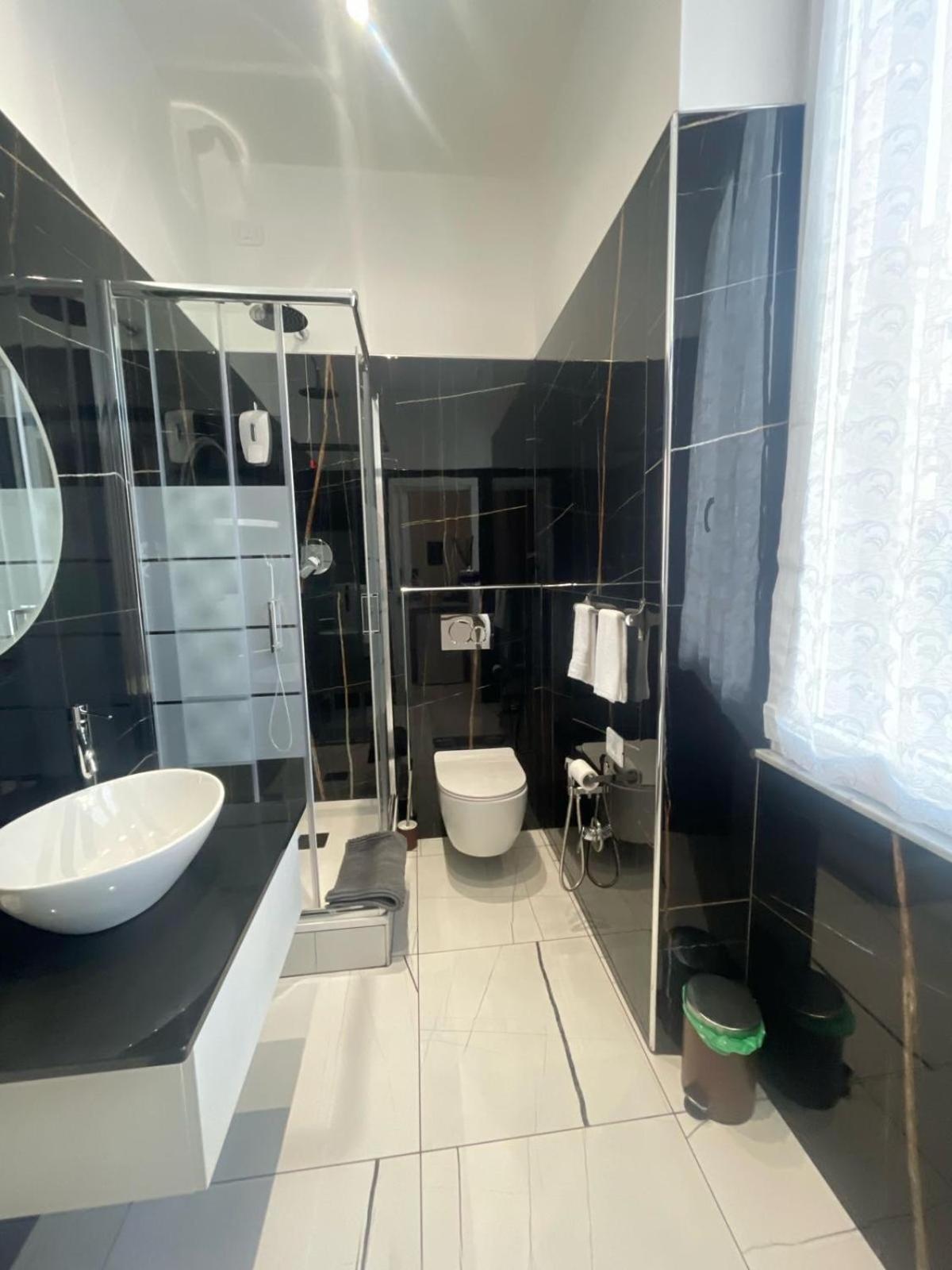 Laura Rooms Специя Экстерьер фото