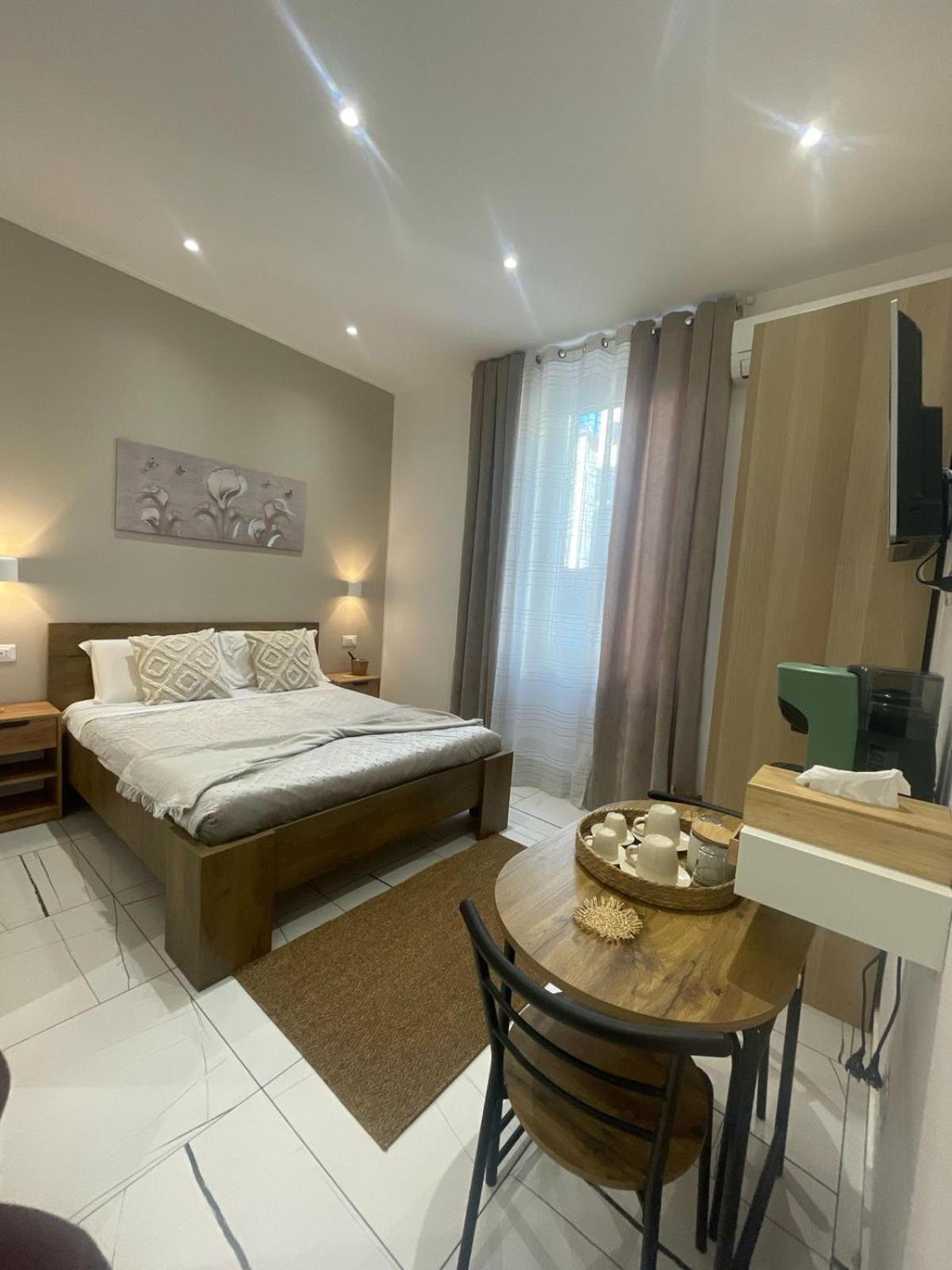 Laura Rooms Специя Экстерьер фото