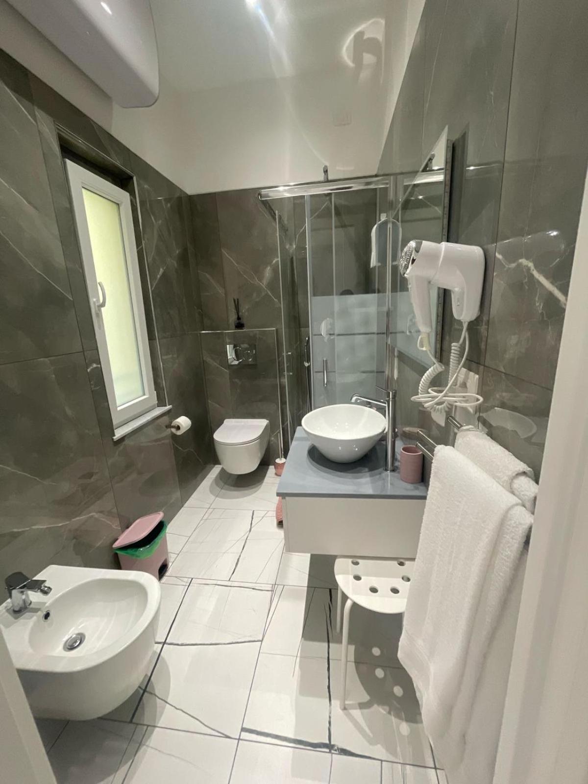 Laura Rooms Специя Экстерьер фото